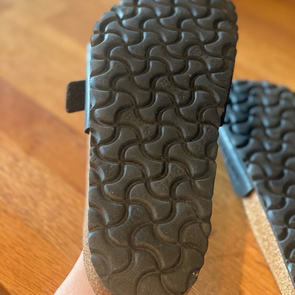 Size 36 - Picture 2 of 3